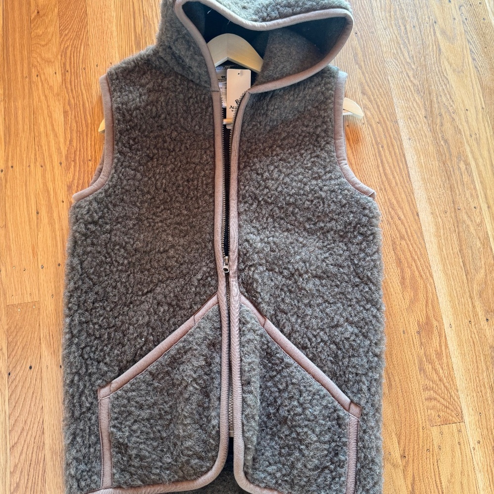 NWT Alwero Wool Vest